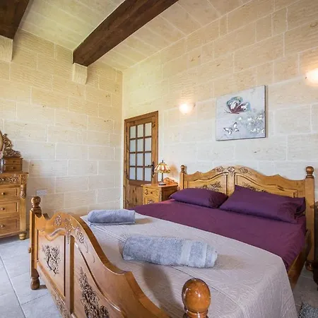 4 Bedroom With Private Pool Σπίτι διακοπών