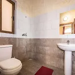 Дом отдыха 4 Bedroom With Private Pool *